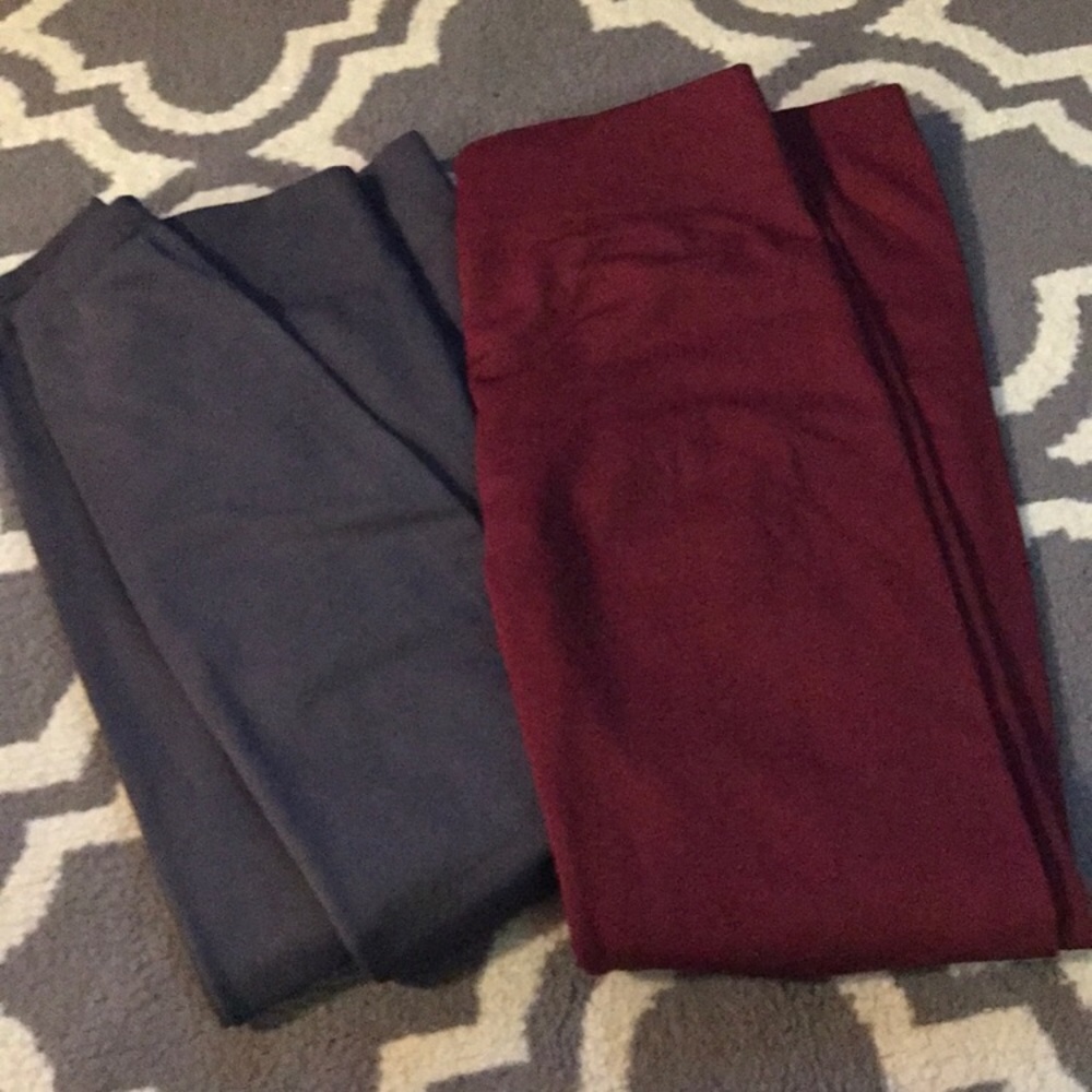 Gray and maroon leggings bundle